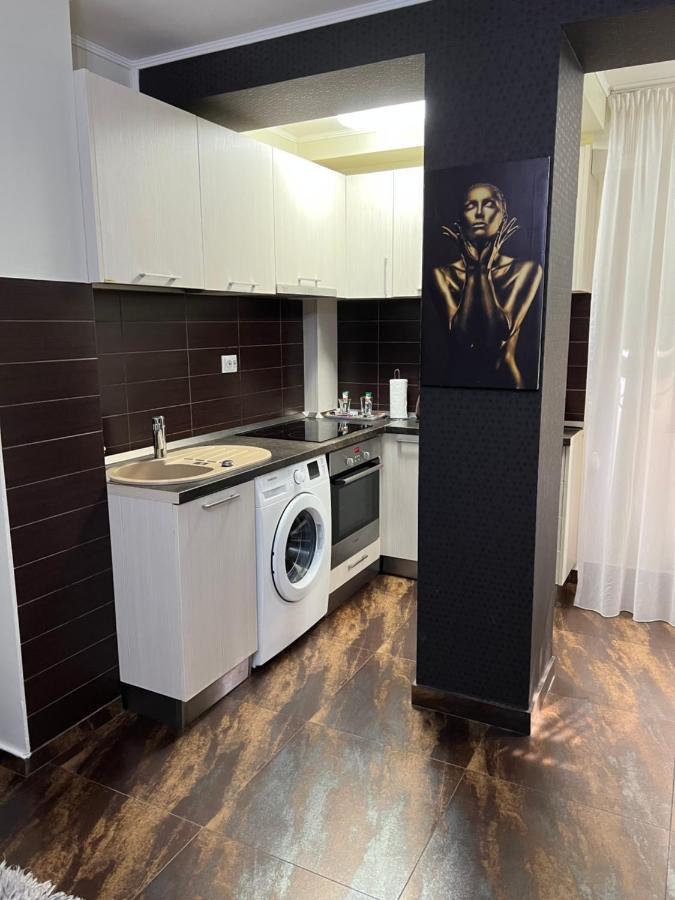 Studio Casa Galaţi Exteriör bild